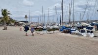 Im Hafen von Puerto Calero.